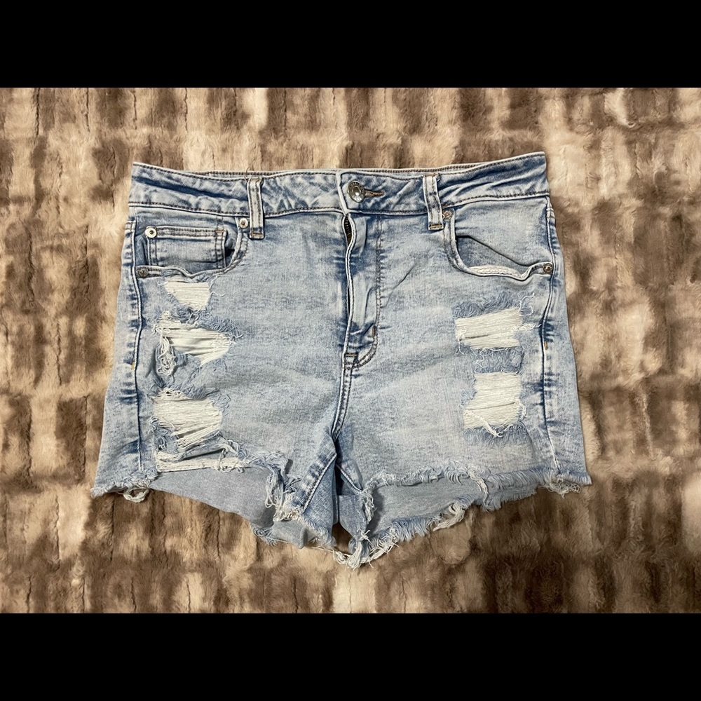American eagle distressed jean shorts; next level stretch; size 14